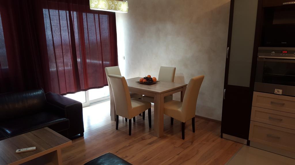 Holiday Home Kalicanin Bar Bilik gambar